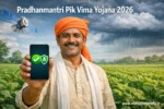 A modern farmer using a smartphone for Pradhan Mantri Pik Vima Yojana 2026 online application under PMFBY Maharashtra.